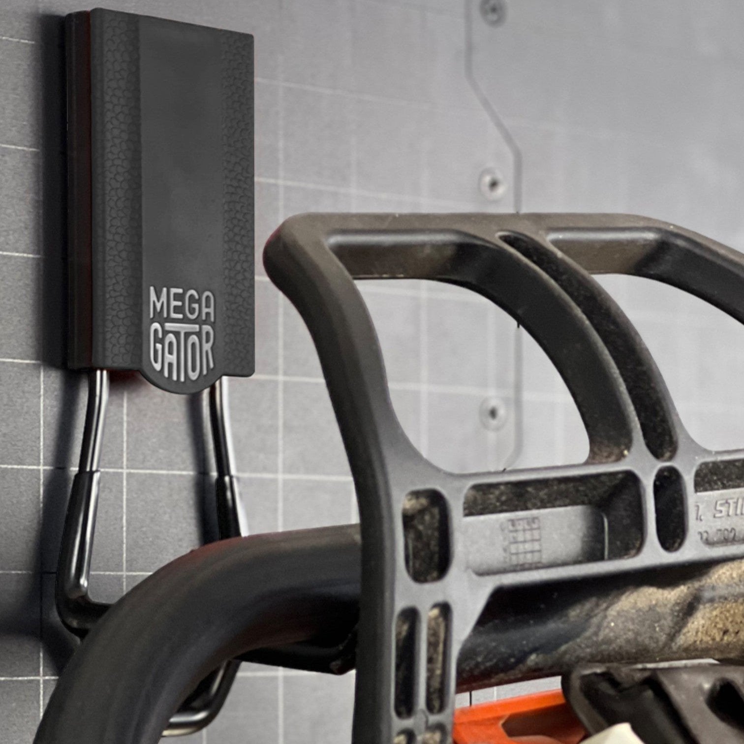 4.5" MEGA Closed Magnetic Hook - Holds up to 45 lbs