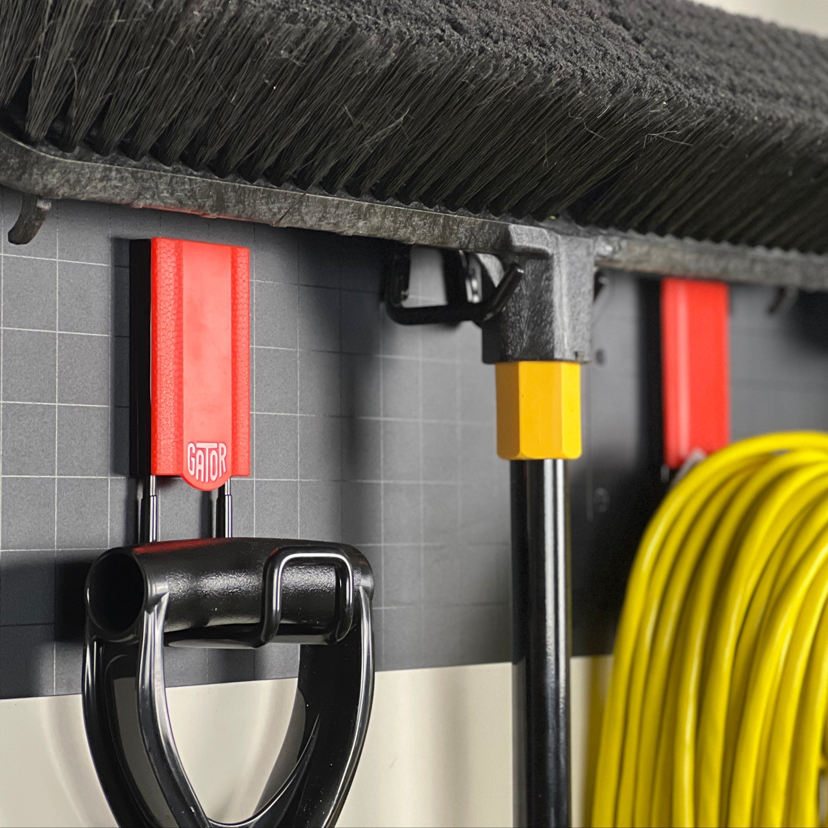 2.5" MIDI Closed Magnetic Hook - Holds up to 25 lbs